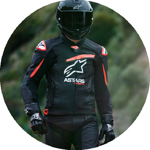 بهترین لباس های موتور سواری و دستکش